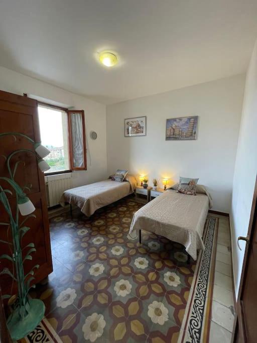 La Casa Di Alex - Alex'S House Apartment กอลเลวัลเดลซา ภายนอก รูปภาพ